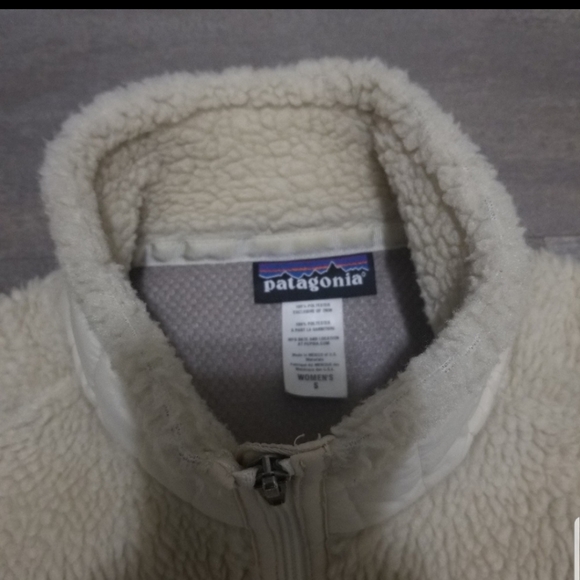 SOLD Patagonia Retro X Jacket Small - Picture 4 of 4